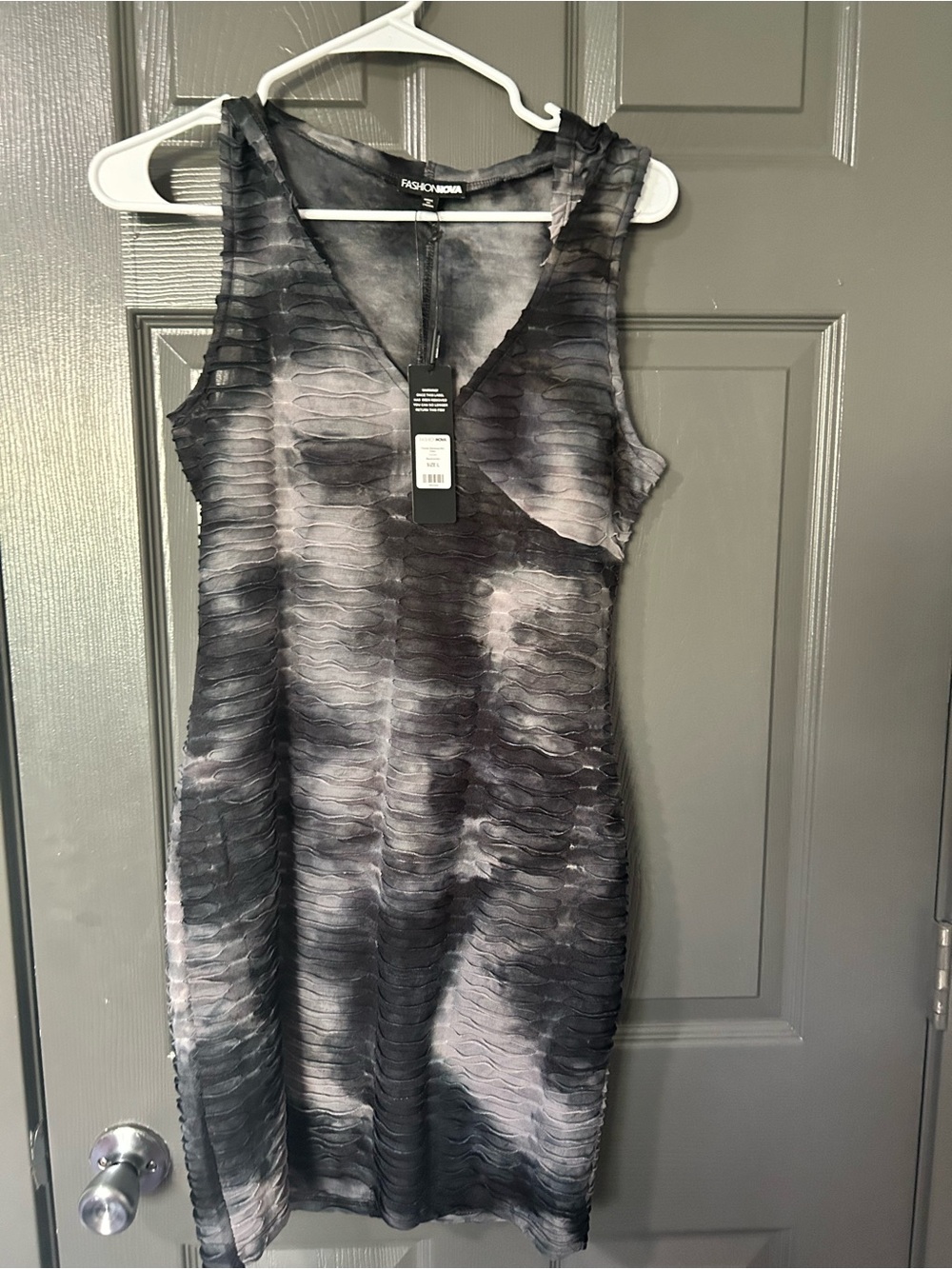 Fashion Nova Sleeveless hoodie Midi dress